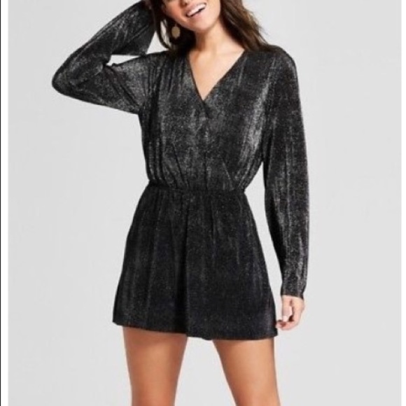 Xhilaration Long sleeve V Neck Open Back Romper S - Picture 2 of 8